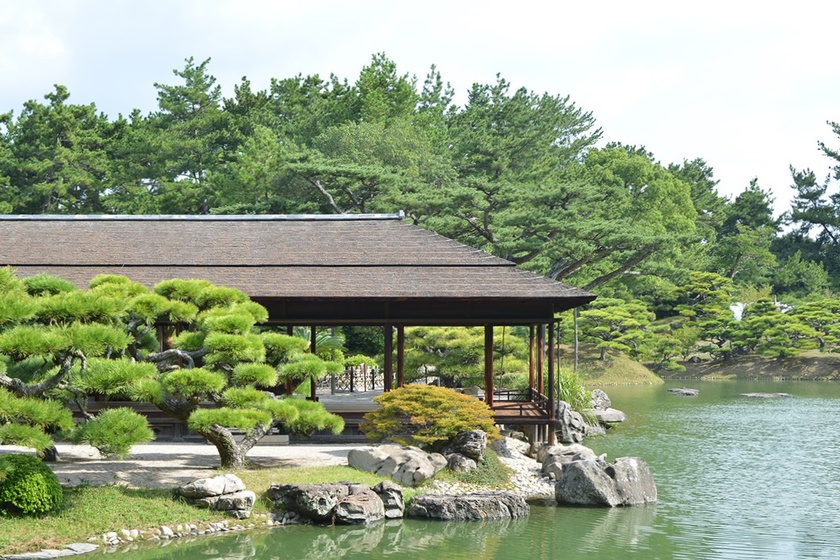 特別名勝栗林公園　掬月亭（Kikugetsu-tei）