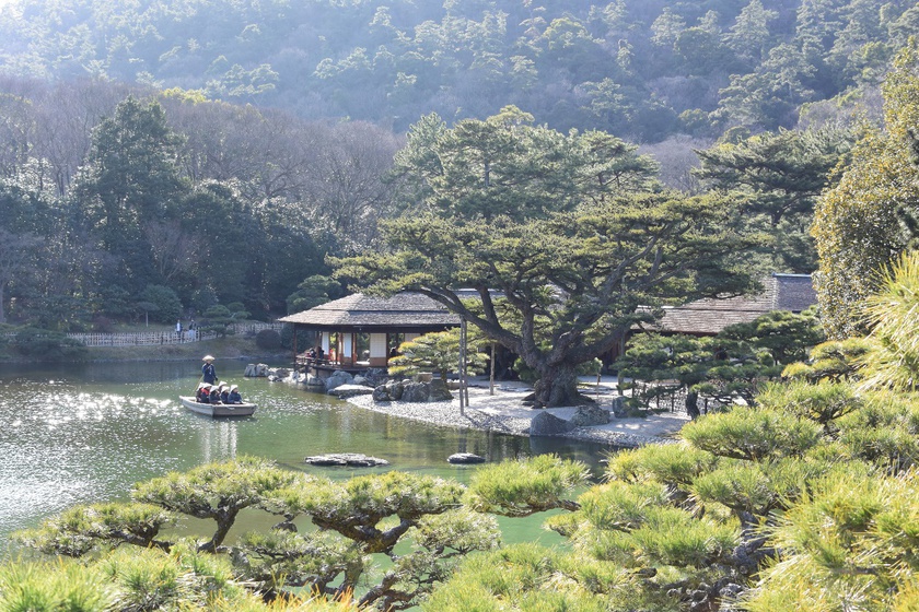 SpecialPlace  of Scenic Beauty　Ritsurin Garden　Japanese boats