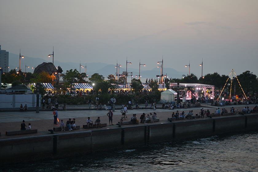 SETOUCHI SUMMER NIGHT FESTIVAL アートパフォーマンス 2017年の様子