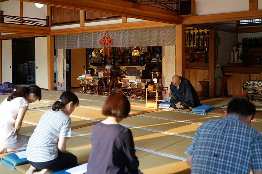 臨済宗妙心寺派の實相寺の座禅会には誰でも参加できます