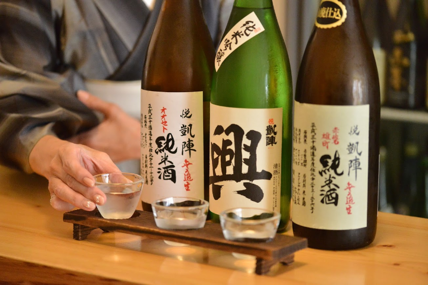 高松市の立ち飲みバー「ことこ」にある香川の地酒「凱陣」