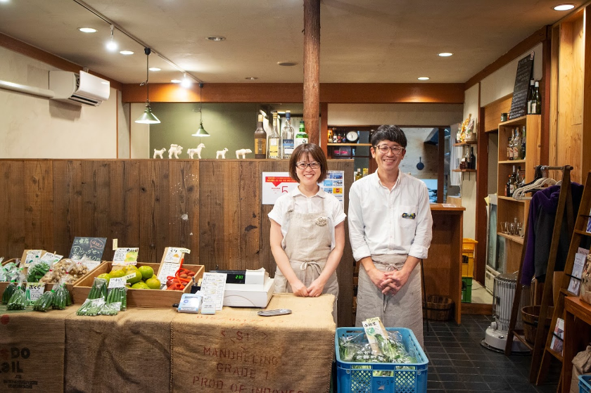 高松市中心市街地にある「藤塚マルシェ」