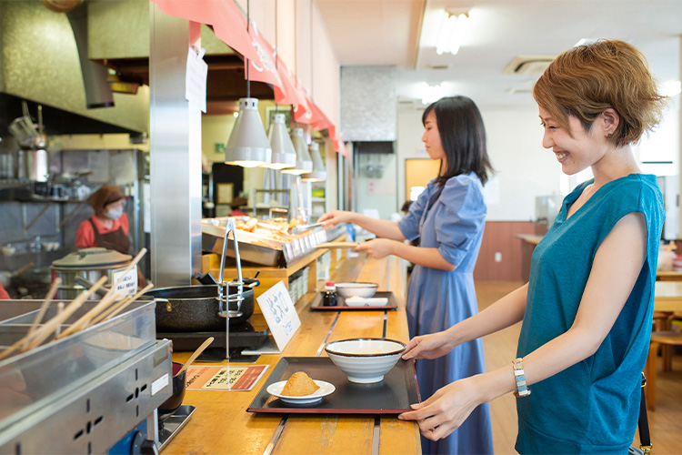 讃岐うどんのルール公開！地元 香川県民が教える How to セルフうどん店