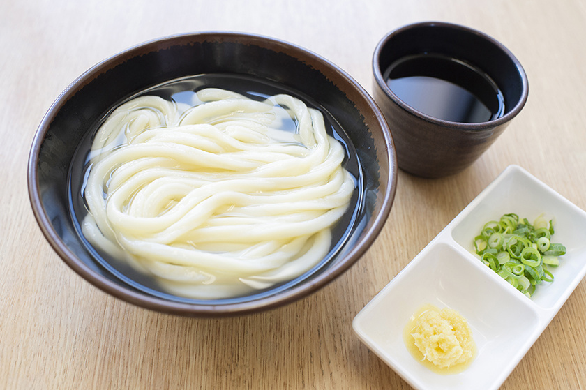 うどん王国・香川県で人気「うどんはしご旅」