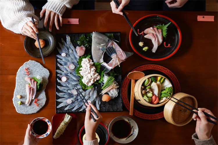 冬の瀬戸内海の地魚を香川・高松で味わう